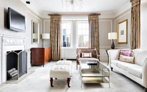 The Pierre, A Taj, New York - 136