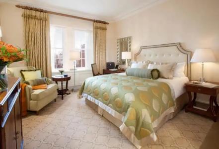 The Pierre, A Taj, New York - 43
