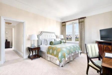 The Pierre, A Taj, New York - 47