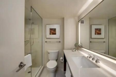 Crowne Plaza Times Square, an IHG - 9