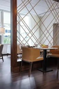 New York Marriott at the Brooklyn Bridge - 77