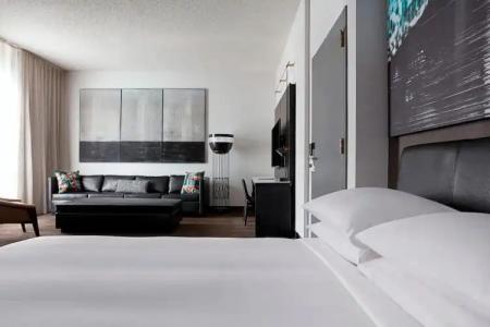 New York Marriott at the Brooklyn Bridge - 92