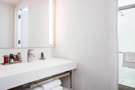 New York Marriott at the Brooklyn Bridge - 53