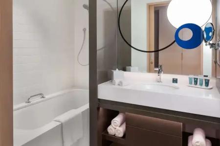 Novotel Dubai Gold District - 102
