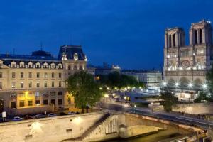 Les Rives de Notre-Dame Mini-hotel, Paris