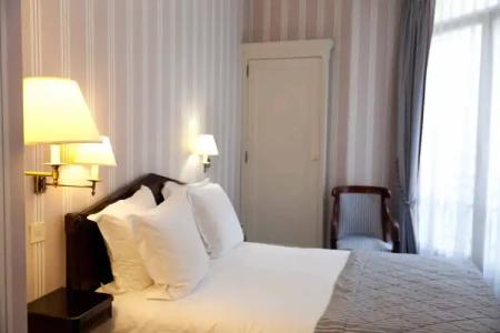 The Originals City, Hôtel Lecourbe, Paris Tour Eiffel (Inter-Hotel) - 5