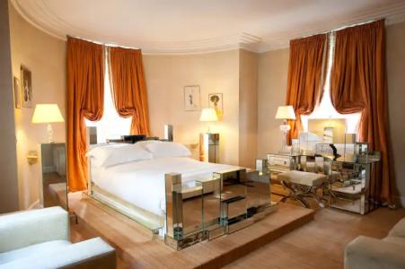 L'Hôtel - 62