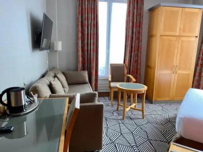 Elysa-Luxembourg - 3