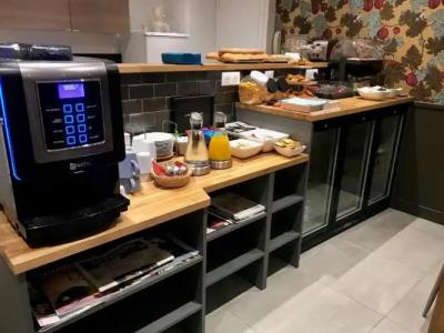 Excelsior Batignolles - 11