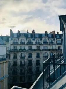 Excelsior Batignolles - 40
