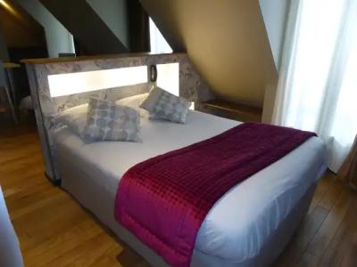 Excelsior Batignolles - 4