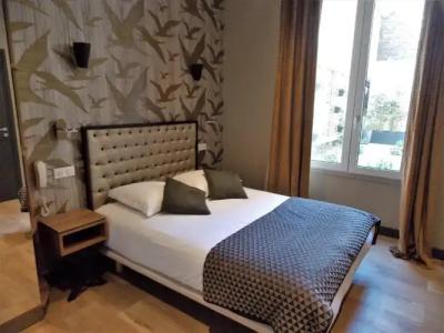 Excelsior Batignolles - 24