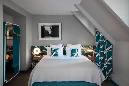 Hôtel Louvre Piemont - 78