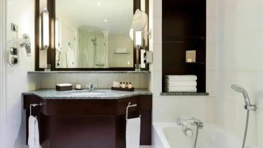 Marriott Champs Elysees - 92