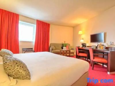 Golden Tulip Paris CDG Airport – Villepinte - 83