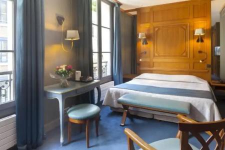Hôtel De Fleurie - 48