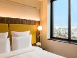 Deluxe Executive Double room with Paris view