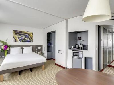 Novotel Suites Paris Montreuil Vincennes - 50