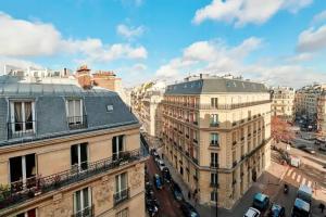 Prince de Galles, a Luxury Collection hotel,, Paris