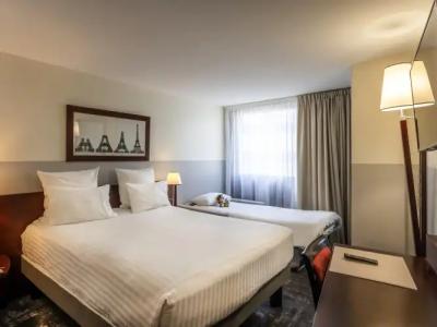 Mercure Paris Gare Montparnasse TGV - 100