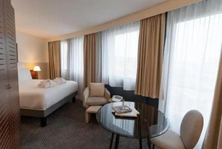 Mercure Paris Gare Montparnasse TGV - 137