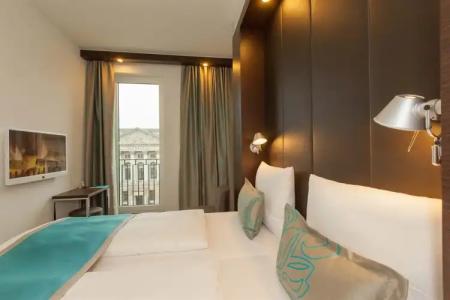 Motel One Berlin-Potsdamer Platz - 13