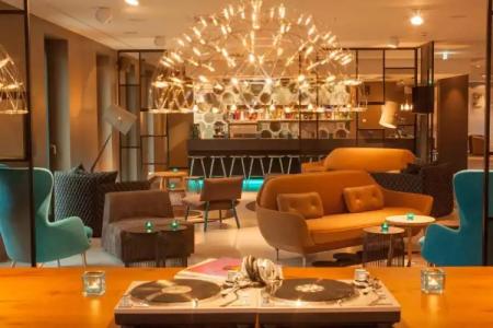 Motel One Berlin-Potsdamer Platz - 10