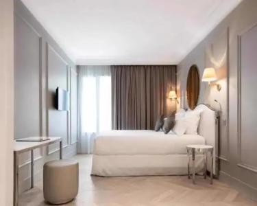 Trinité Haussmann - 6