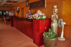 Coral Hotel Bangsaphan, Bang Saphan