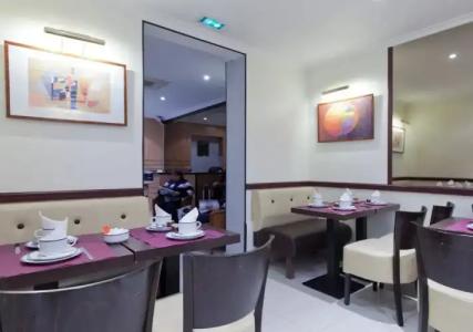 Avia Hôtel Saphir Montparnasse - 23