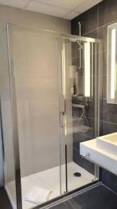 Avia Hôtel Saphir Montparnasse - 37