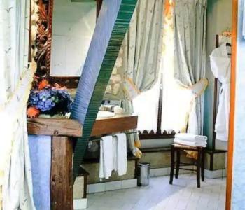 Grand Hôtel Dechampaigne - 82