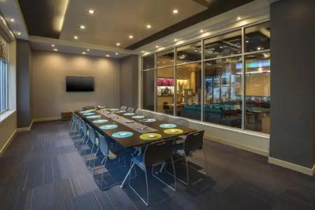 Aloft - Tampa Downtown - 20