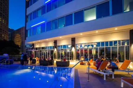 Aloft - Tampa Downtown - 16