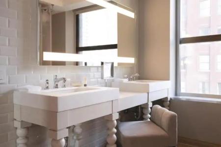 Virgins Chicago - 109