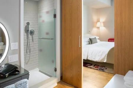 Virgins Chicago - 92