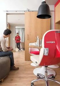 Virgins Chicago - 113