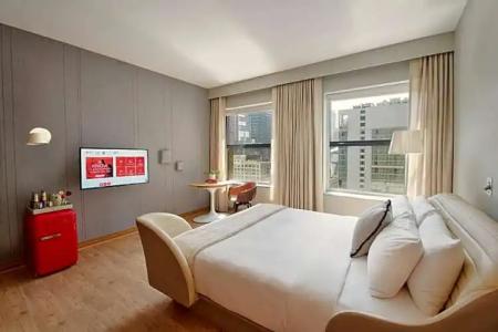 Virgins Chicago - 61