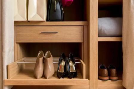 Virgins Chicago - 102