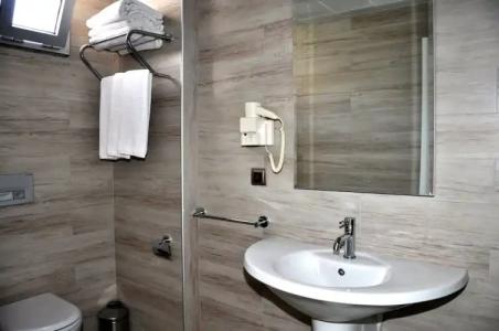 Kleopatra Atlas - Adults Only - 110