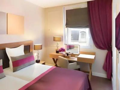 Hôtel Galileo Champs Elysées - 5