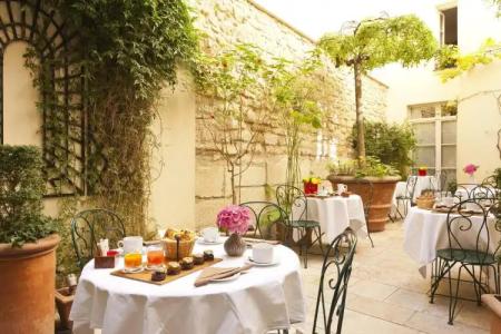 Le Clos Medicis - 11