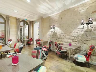 Hôtel de Notre-Dame - 16