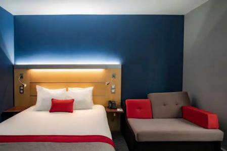 Holiday Inn Express Paris-Canal De La Villette, an IHG - 45