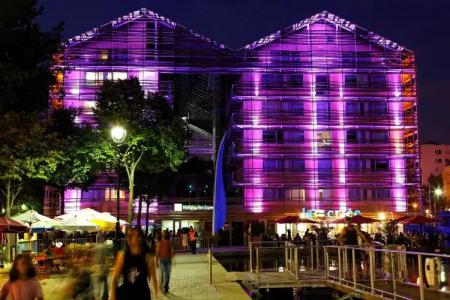 Holiday Inn Express Paris-Canal De La Villette, an IHG - 25