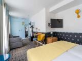 Privilege room