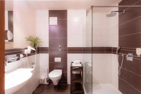 LandAm Rothenberg - 52