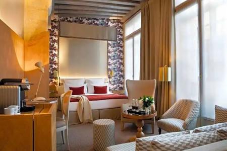 Hôtel D'Aubusson - 48