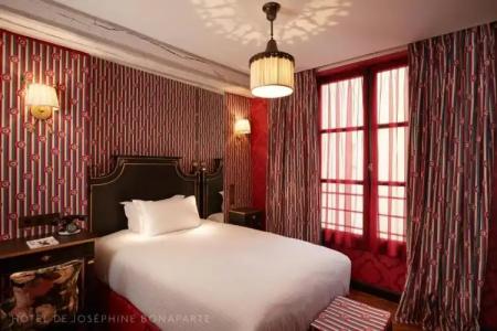 Hôtel de Joséphine BONAPARTE - 16