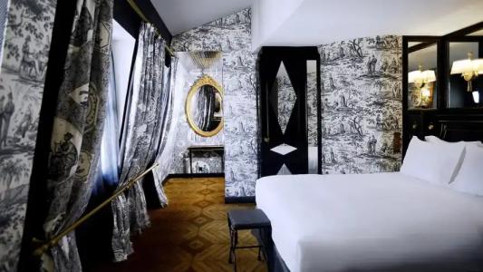 Hôtel de Joséphine BONAPARTE - 34